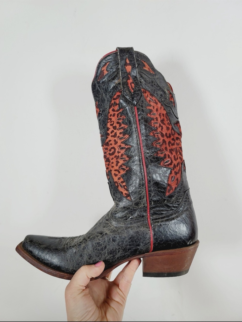 Johnny Ringo Black Leather Cowboy Boot with Red Leopard Inlay, Size 9B - Picture 2 of 8